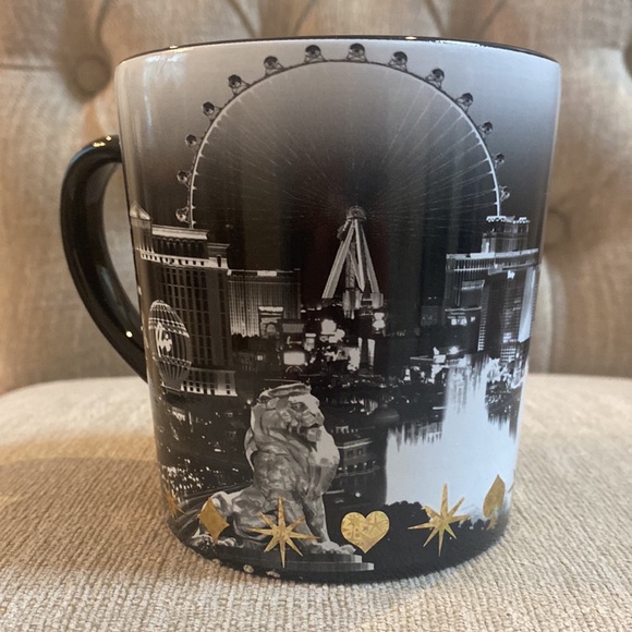Las Vegas Beautiful Collector Black & Gold Large Coffee Mug LIKE NEW - Picture 13 of 14